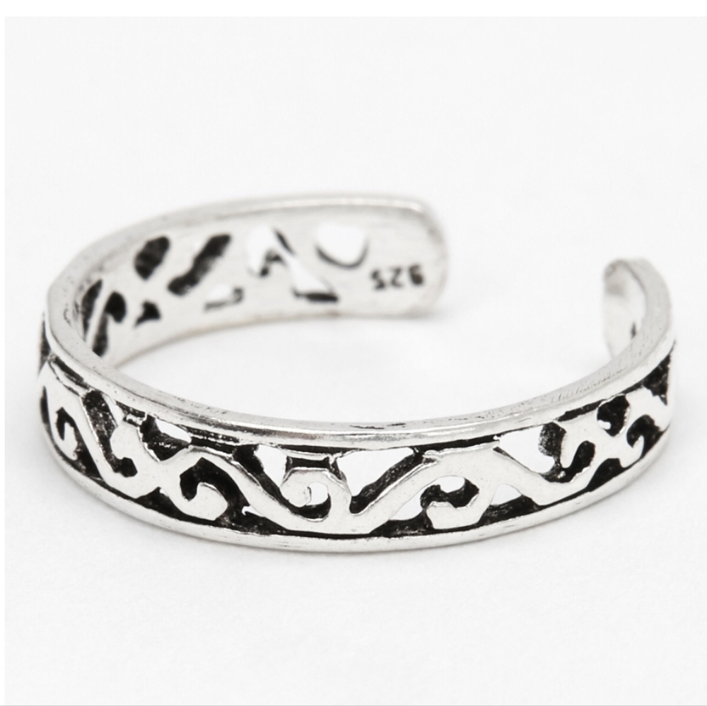 ICING Select Sterling Silver Filigree Band Toe Ring